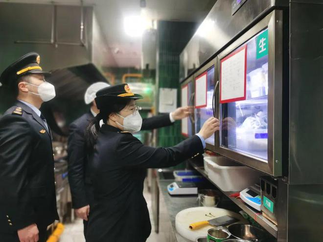 节后监管不放松区市场监管局中山所携手多部门守护“舌尖上的安全”(图4)